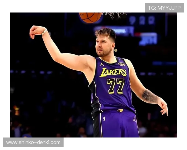 雷迪克直言东契奇占球权过多